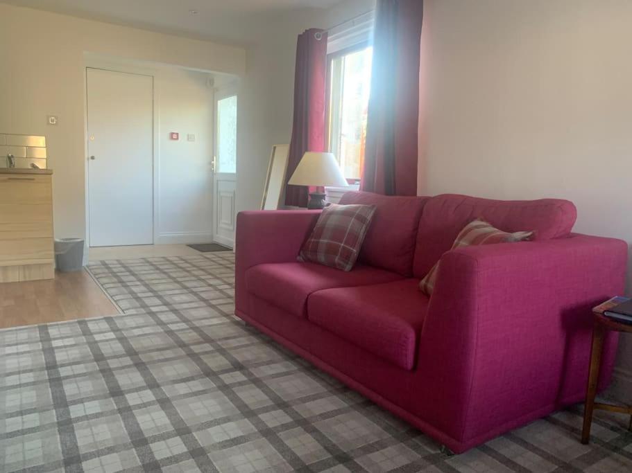 Inverness City Studio Apartment Sleeps 2 Dalneigh 外观 照片